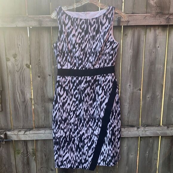 Maggy London Dresses & Skirts - Nagy London dress sz. 4